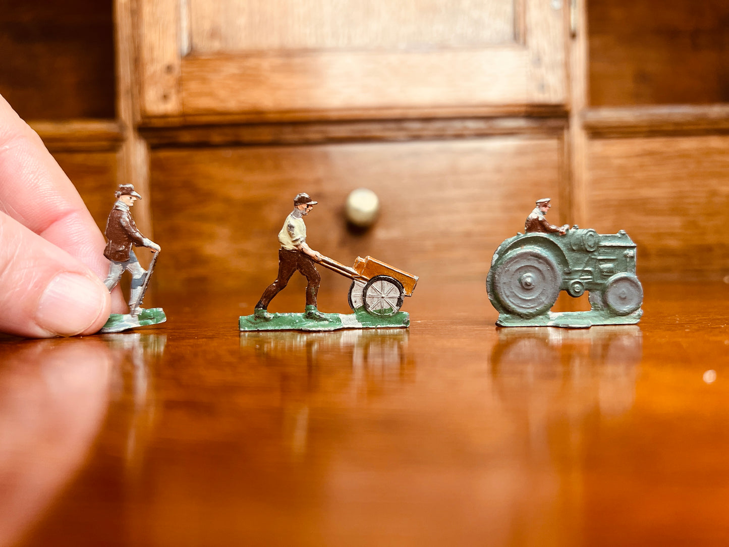 "Countryside" Set of 3  Tiny Old Metal Flats