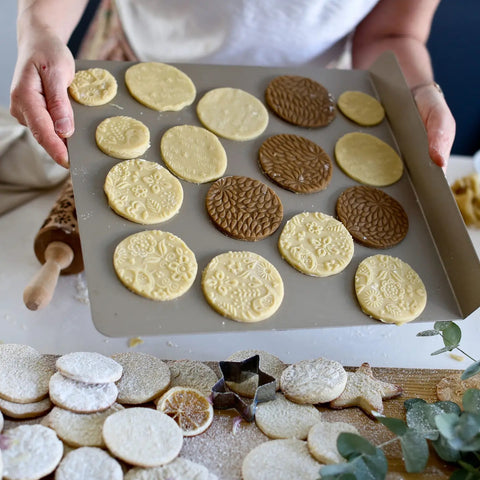 Scandinavian Birds and Flowers Embossing Rolling Pin