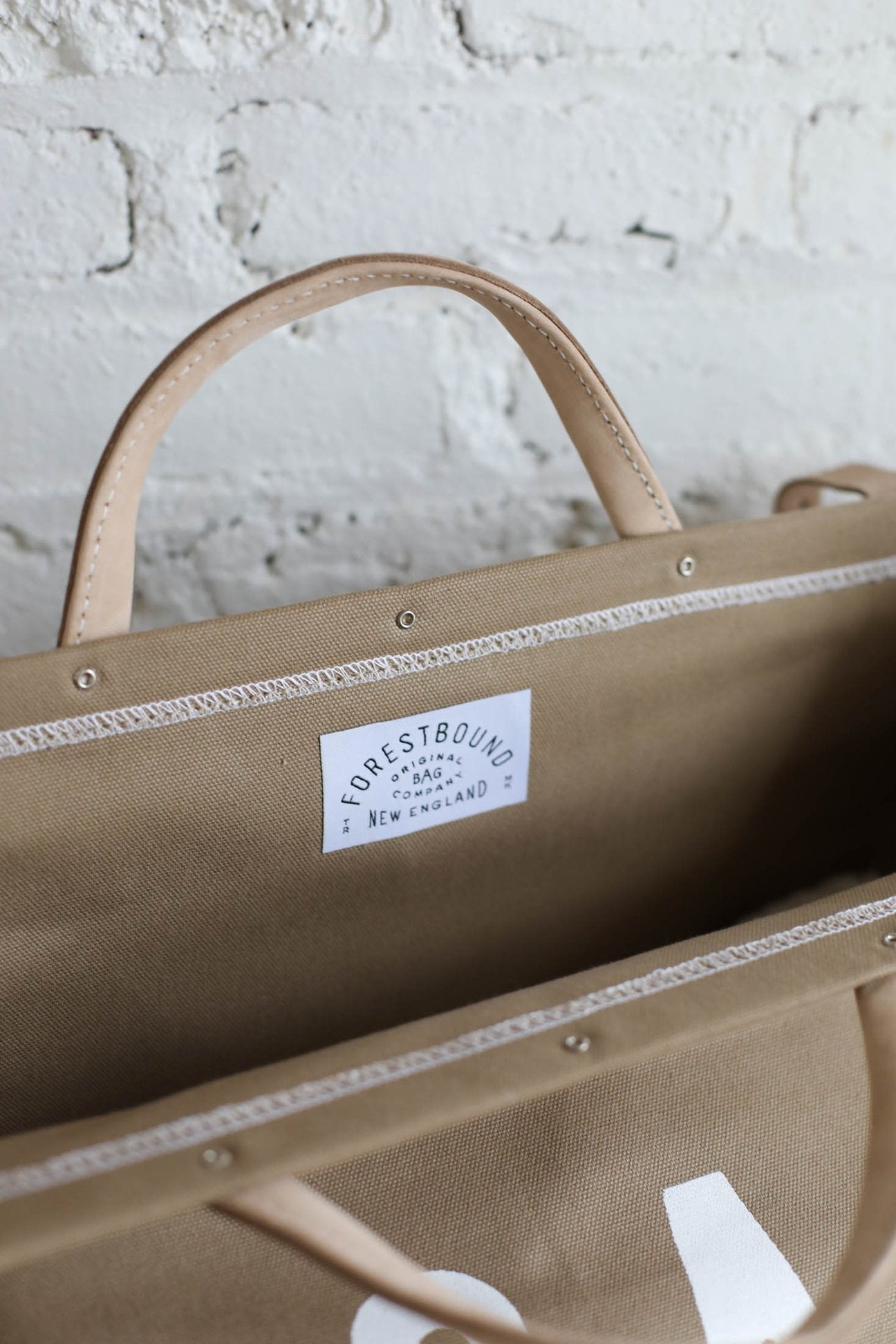 ESCAPE Canvas Utility Bag Khaki - Harold&Charles